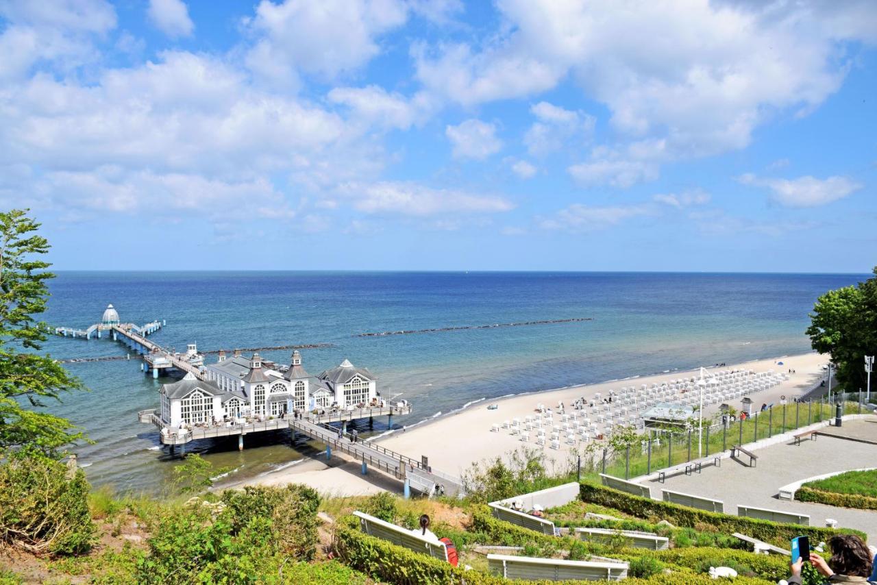 Schoenes Ferienhaus Mit Kamin Und Sauna Im Ostseebad Sellin Exterior foto