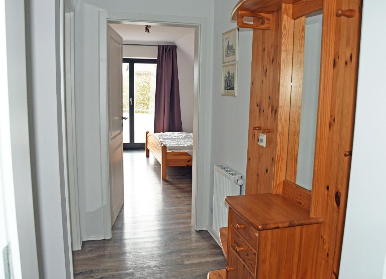 Schoenes Ferienhaus Mit Kamin Und Sauna Im Ostseebad Sellin Exterior foto